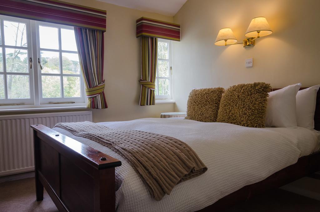 Tumbling Weir Hotel